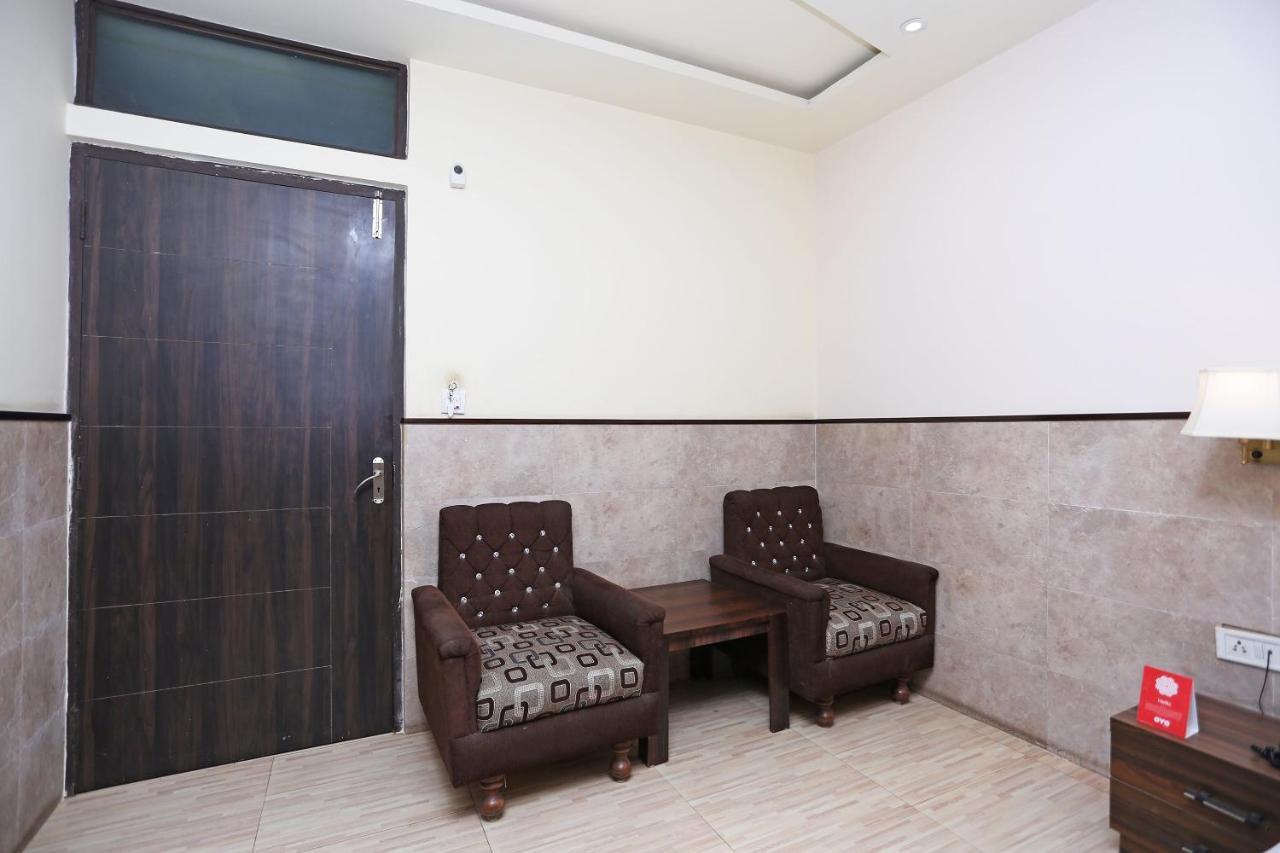 Vaccinated Staff - Capital O 705 Hotel Siddharth Inn Jaipur Dış mekan fotoğraf
